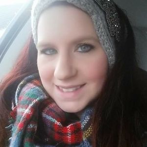 Meet your Posher, Heidi